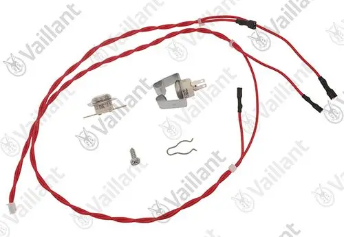 Vaillant Sensor mit Kabel und Zubehörteilen, einschließlich einer Halterung, Schraube und zwei Klemmen, angeordnet auf einem weißen Hintergrund.